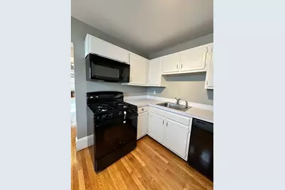 96 Cypress Street #1, Watertown, MA 02472 - Photo 4