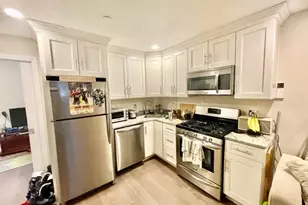 3 Stillman Pl, Boston, MA 02113 - Photo 4