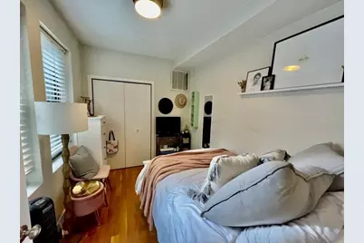 419 Hanover #3, Boston, MA 02113 - Photo 12