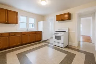 18 Prospect St, Watertown, MA 02472 - Photo 12