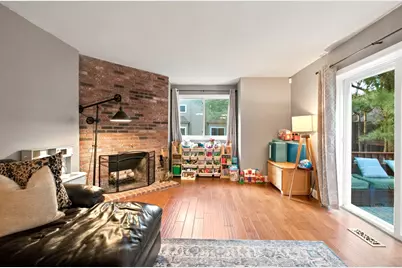 192 Captain Eames Circle #192, Ashland, MA 01721 - Photo 4