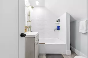 169 West 9th, Boston, MA 02127 - Photo 20
