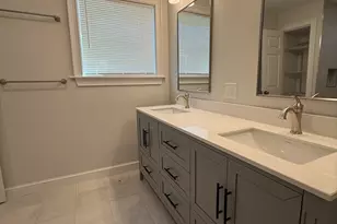 109 Magoun Ave, Medford, MA 02155 - Photo 8