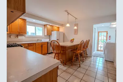 81 Cross St, Malden, MA 02148 - Photo 30