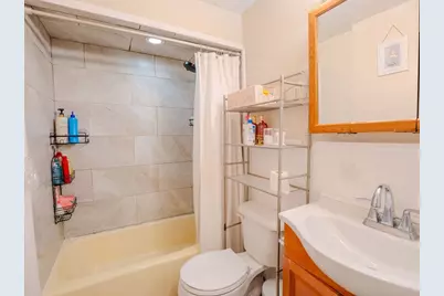 81 Cross St, Malden, MA 02148 - Photo 8