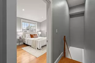 15 Ashland St, Boston, MA 02122 - Photo 16
