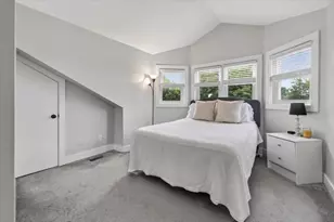 26 School St, Hull, MA 02045 - Photo 10