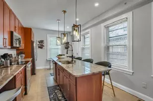32 Williams St, Boston, MA 02446 - Photo 8