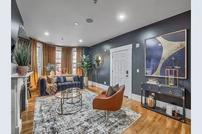 32 Williams St #1, Boston, MA 02446 - Photo 6