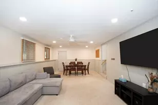 18 Oakwood Dr, Randolph, MA 02368 - Photo 20