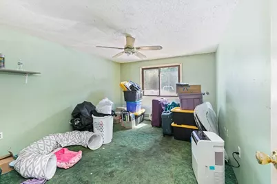271 Humphrey St #H16, Lowell, MA 01850 - Photo 10