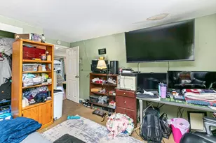271 Humphrey St, Lowell, MA 01850 - Photo 8