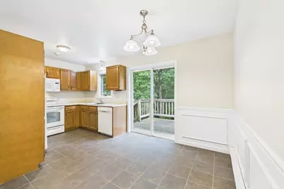 8 Meadowbrook Ct #8, Oxford, MA 01540 - Photo 10