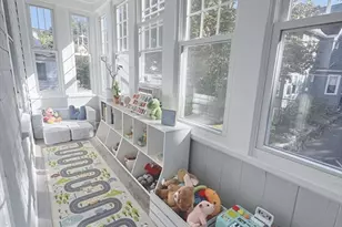 40 Howie St, Melrose, MA 02176 - Photo 6