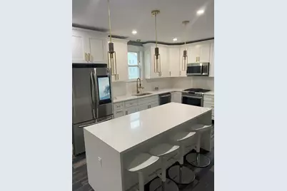 19 Harrison St, Boston, MA 02446 - Photo 2