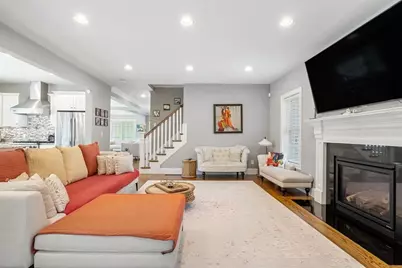 26 Redwing Road, Wellesley, MA 02481 - Photo 4