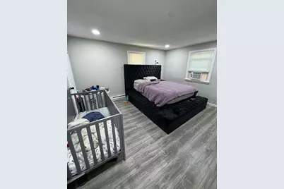 524 Goodwin St, Springfield, MA 01151 - Photo 10