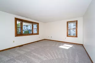 13 Meadowbrook Rd, Millis, MA 02054 - Photo 2