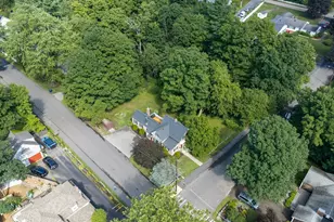 21 Lincoln St, Medway, MA 02053 - Photo 38