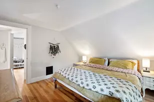 21 Lincoln St, Medway, MA 02053 - Photo 24