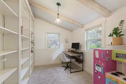 21 Lincoln Street, Medway, MA 02053 - Photo 16