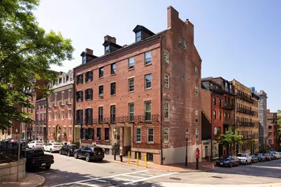 2 Derne Street, Boston, MA 02114 - Photo 1
