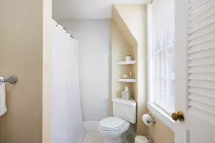 2 Derne St, Boston, MA 02114 - Photo 8