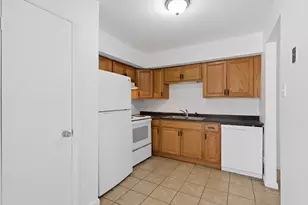 26 Beacon St, Burlington, MA 01803 - Photo 8
