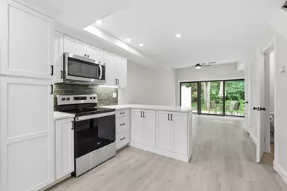 330 Sterling #B8, West Boylston, MA 01583 - Photo 4