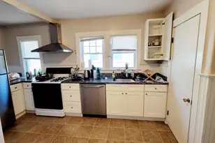 158 W Adams, Somerville, MA 02144 - Photo 2