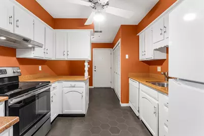 12 Royal Lake Dr #8, Braintree, MA 02184 - Photo 10