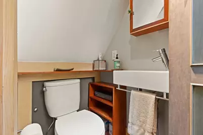 32 Hawthorn St #1, Cambridge, MA 02138 - Photo 24