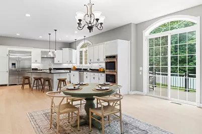 2 Bridle Path, Lynnfield, MA 01940 - Photo 4