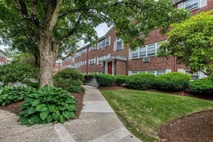 5 Cass St, Boston, MA 02132 - Photo 2