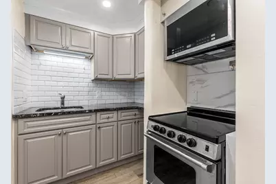 5 Cass St #2, Boston, MA 02132 - Photo 8
