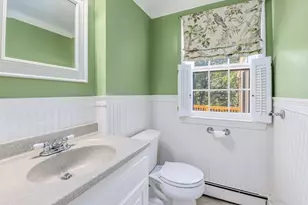 21 Goulding St E, Sherborn, MA 01770 - Photo 14