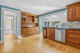 21 Goulding St E, Sherborn, MA 01770 - Photo 4