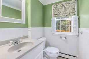 21 Goulding St E, Sherborn, MA 01770 - Photo 14