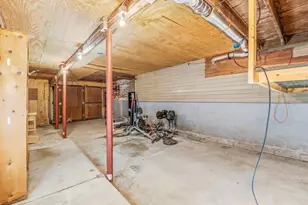 21 Goulding St E, Sherborn, MA 01770 - Photo 30
