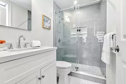 15 Belmont St #1, Boston, MA 02129 - Photo 12