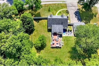 26 Brooksbie Rd, Bedford, MA 01730 - Photo 36