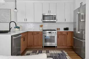 37 Kingston St, Somerville, MA 02144 - Photo 6