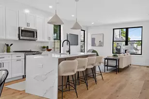 24 Spring Hill Terrace, Somerville, MA 02143 - Photo 2