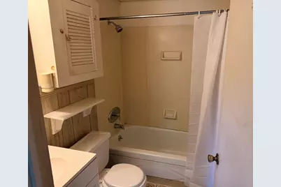 16 Lake Road East, Yarmouth, MA 02673 - Photo 6