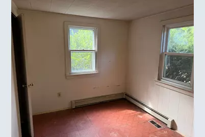 16 Lake Road East, Yarmouth, MA 02673 - Photo 8
