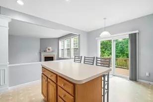 46 Tulip Cir, Grafton, MA 01560 - Photo 16