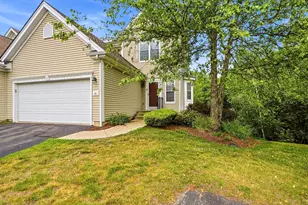 46 Tulip Cir, Grafton, MA 01560 - Photo 40