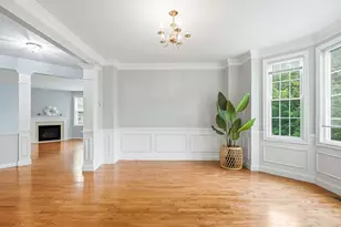 46 Tulip Cir, Grafton, MA 01560 - Photo 4