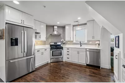 155 Franklin Ave #3, Chelsea, MA 02150 - Photo 2