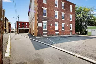 10 Porter St Ct, Salem, MA 01970 - Photo 10